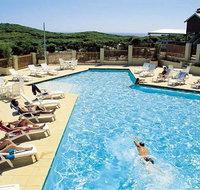 Margarets Beach Resort - Sunshine Coast Tourism