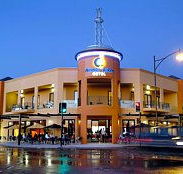 Mawson Lakes Hotel - Holiday Sunshine Coast