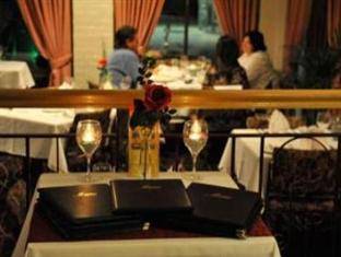 McNevins Tamworth Motel - Sunshine Coast Tourism 1