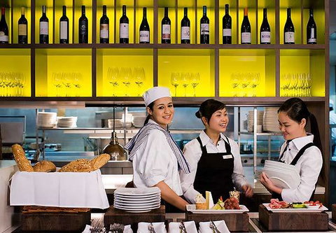 Melbourne Marriott Hotel - Sunshine Coast Tourism 0