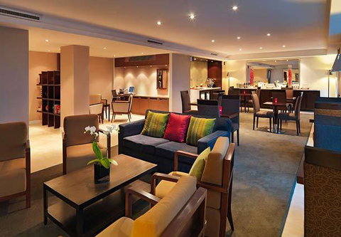 Melbourne Marriott Hotel - Sunshine Coast Tourism 1