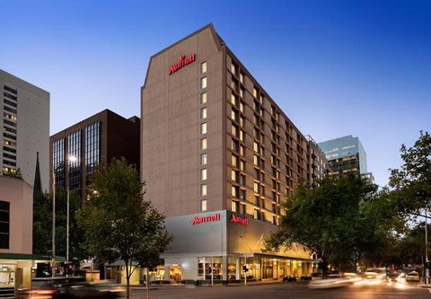 Melbourne Marriott Hotel - Sunshine Coast Tourism 4