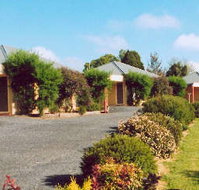 Melview Greens Country Apartments - Sunshine Coast Tourism