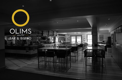 Mercure Canberra - Sunshine Coast Tourism 6