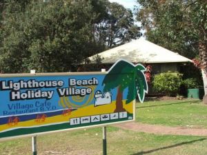 Lighthouse Beach Holiday Village - Sunshine Coast Tourism 2