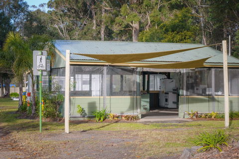 Secura Lifestyle Countryside Kalaru - Sunshine Coast Tourism 3
