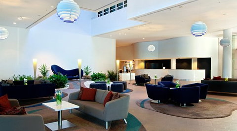 Hilton Cairns - Sunshine Coast Tourism 3