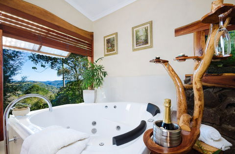 Lillypillys Cottages & Day Spa - Sunshine Coast Tourism 0