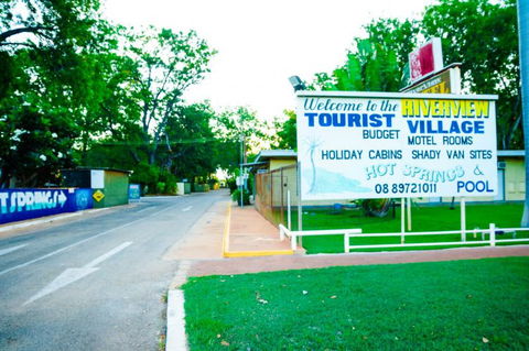 Riverview Tourist Village - Sunshine Coast Tourism 0