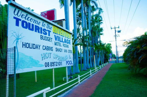 Riverview Tourist Village - Sunshine Coast Tourism 1