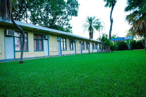 Riverview Tourist Village - Sunshine Coast Tourism 4