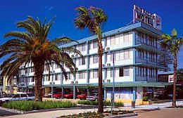 Mid Pacific Motel - Holiday Sunshine Coast 0