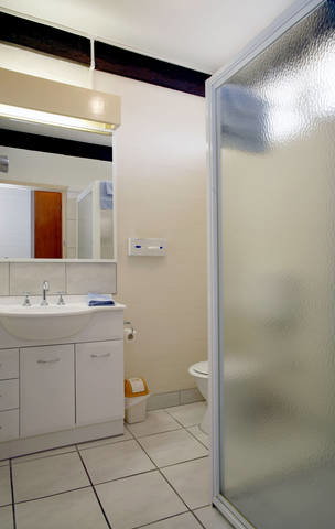 Midtown Motor Inn - Sunshine Coast Tourism 1