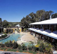 Mobys Beachside Retreat - Sunshine Coast Tourism