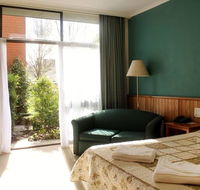 Moe Motor Inn - Sunshine Coast Tourism