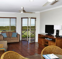 Moonlight Bay Suites - Sunshine Coast Tourism