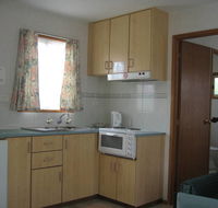 Mount Compass Caravan Park - Sunshine Coast Tourism