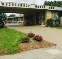 Mount Wycheproof Motor Inn - Sunshine Coast Tourism