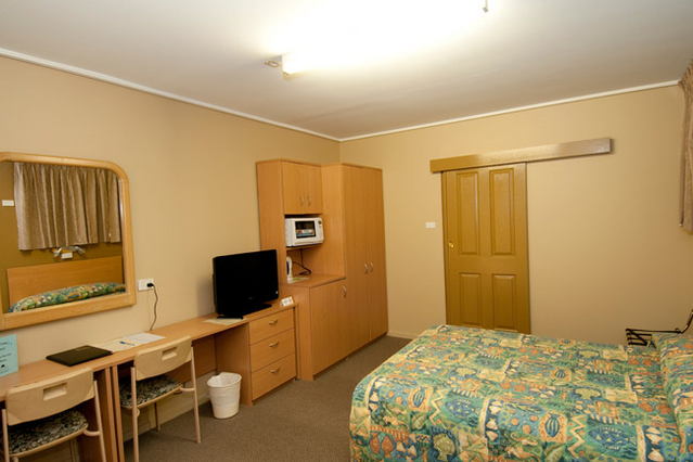 New Olympic Motel - thumb 1