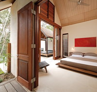 Niramaya Villas  Spa - Sunshine Coast Tourism