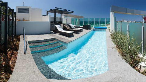 Nirvana By The Sea - Holiday Sunshine Coast 0