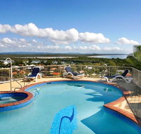 Noosa Crest Resort - Holiday Sunshine Coast