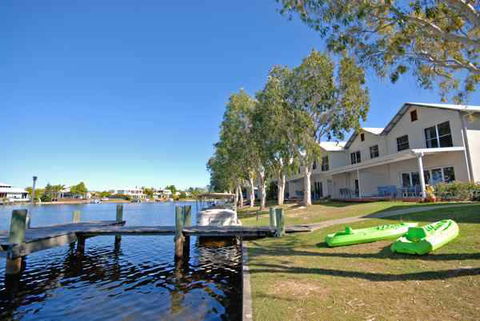 Noosa Entrance Waterfront Resort - Holiday Sunshine Coast 0