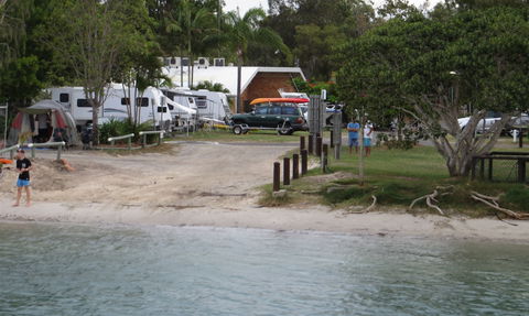 Noosa River Holiday Park - Sunshine Coast Tourism 3