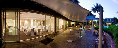 Novotel Cairns Oasis Resort - Sunshine Coast Tourism 3