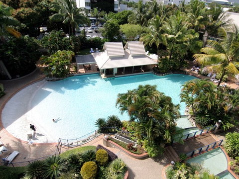 Novotel Cairns Oasis Resort - Sunshine Coast Tourism 6