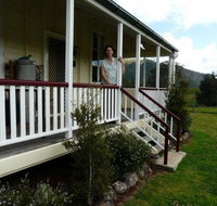 Oaklea Bed and Breakfast  Cottages - Sunshine Coast Tourism