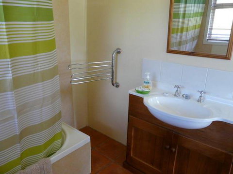 Oaklea Bed And Breakfast & Cottages - Sunshine Coast Tourism 4