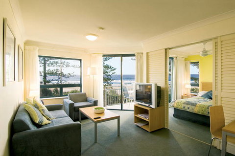 Oaks Calypso Plaza - Sunshine Coast Tourism 4