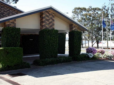 Old Maitland Inn - Sunshine Coast Tourism 0