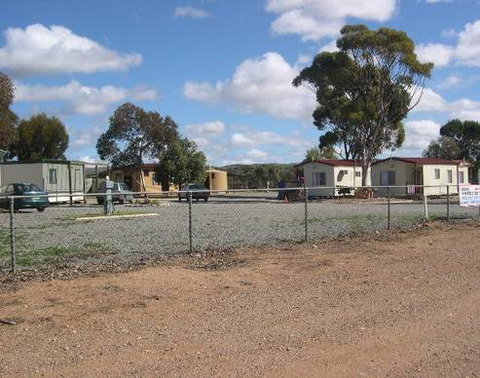 Orroroo Caravan Park - Sunshine Coast Tourism 1