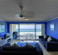 Pacific Surf Absolute Beachfront Apartments - Sunshine Coast Tourism
