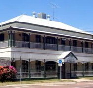 Park Hotel Motel - Sunshine Coast Tourism