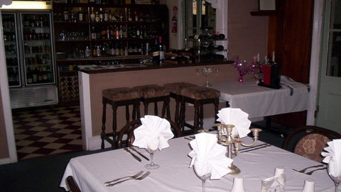 Park Hotel Motel - Sunshine Coast Tourism 4