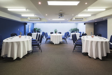 Parklands Apartments Dickson - Sunshine Coast Tourism 0