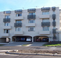 Parkville Place Apartments - Holiday Sunshine Coast