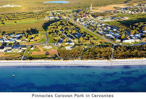 Pinnacles Holiday Park - Sunshine Coast Tourism 2