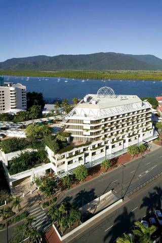 Pullman Reef Hotel Casino - Sunshine Coast Tourism 1