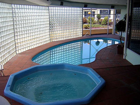 Quality Hotel Bathurst - Holiday Sunshine Coast 2