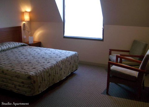 Quality Hotel Batman's Hill On Collins - Holiday Sunshine Coast 5