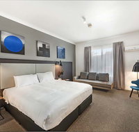 Quality Hotel CKS Sydney Airport - Holiday Sunshine Coast
