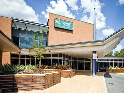 Quality Hotel Dickson - Sunshine Coast Tourism 0