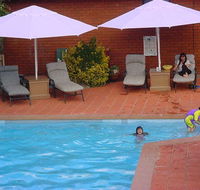 Quality Inn Country Plaza Queanbeyan - Sunshine Coast Tourism