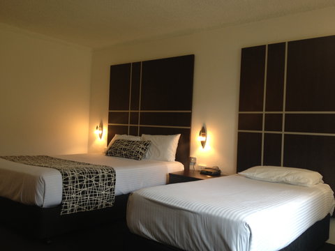 Quality Inn The Willows - Sunshine Coast Tourism 5