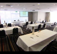 Quality Suites Pioneer Sands - Sunshine Coast Tourism