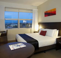 Quest Mawson Lakes - Holiday Sunshine Coast